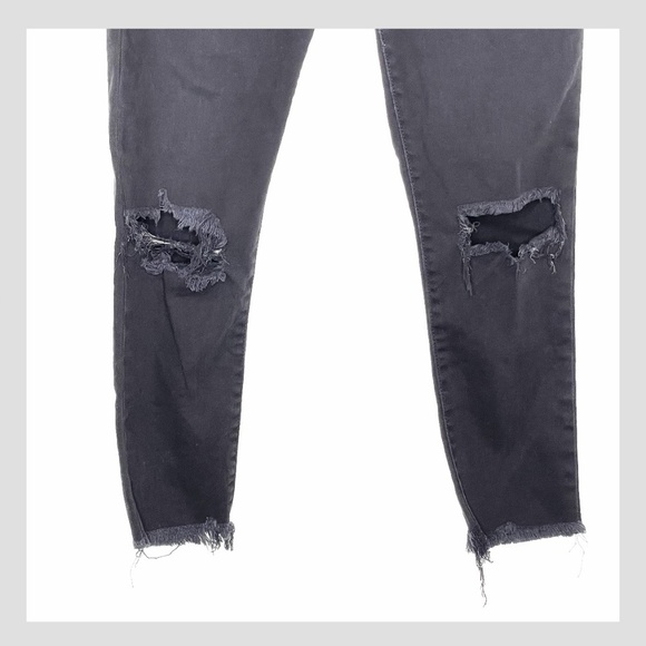 Levi's Wedgie Skinny Denim Button Fly Distressed Raw Hem Jeans Black Size 29 - Picture 7 of 10